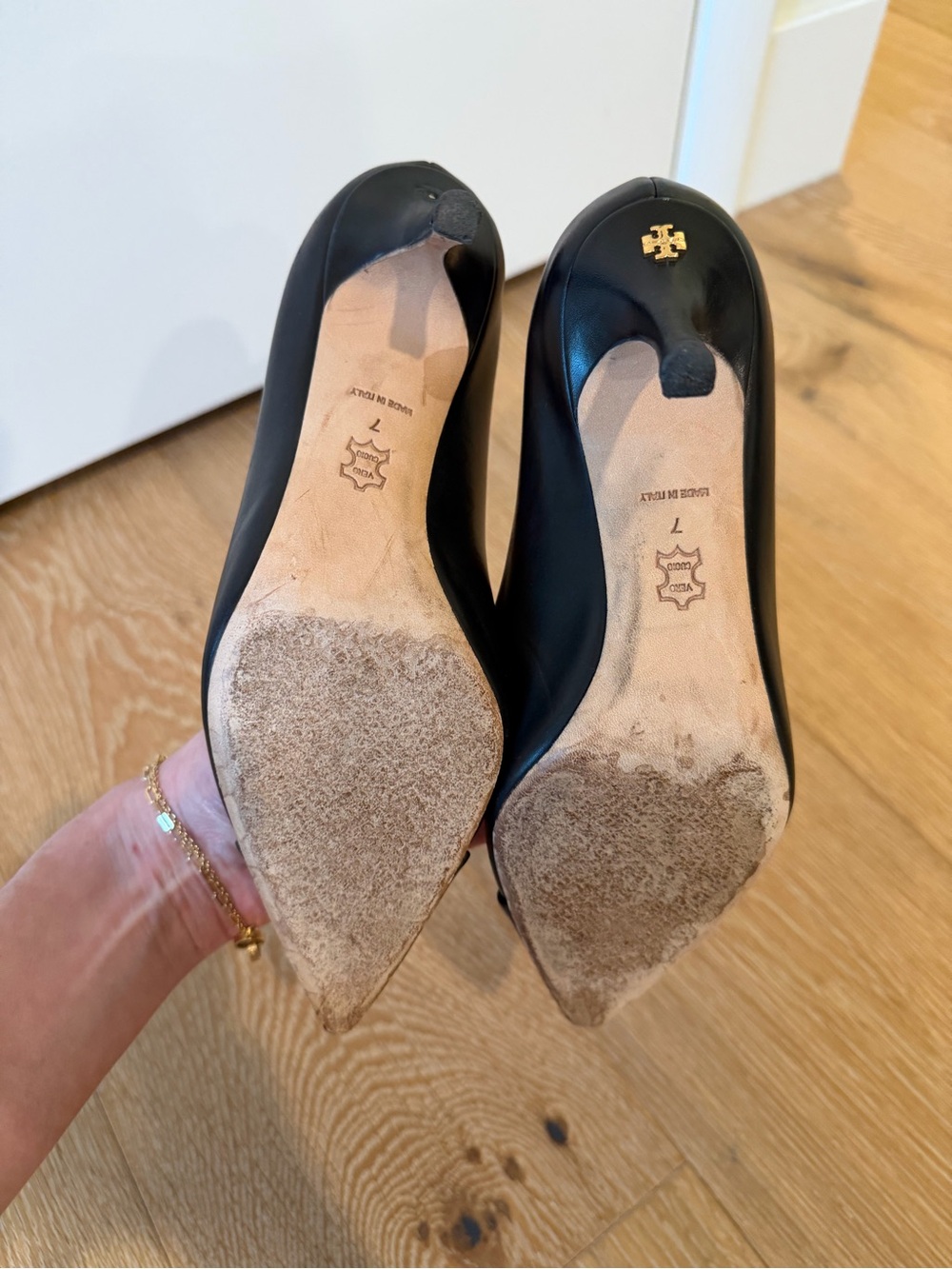 Tory Burch • Heel - Picture 10 of 10
